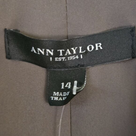 Ann Taylor NWT Brown Wool Blend Tweed Cropped Blazer Zip Pockets Size 14 - Picture 7 of 8